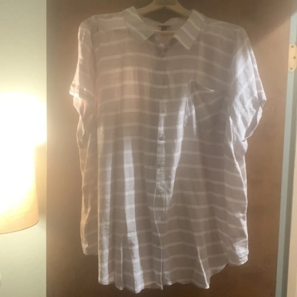 Torrid Textured Woven Button Front Top